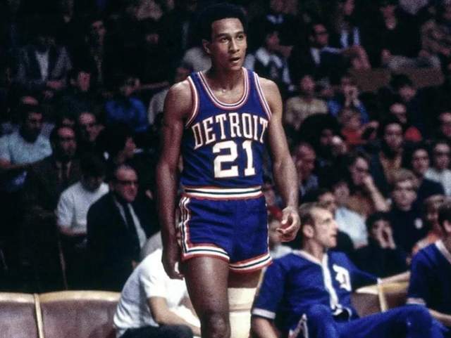 通过轮换和 通过轮换和